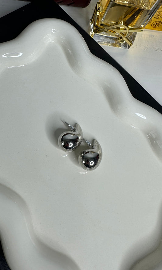 Silver Teardrop Earring