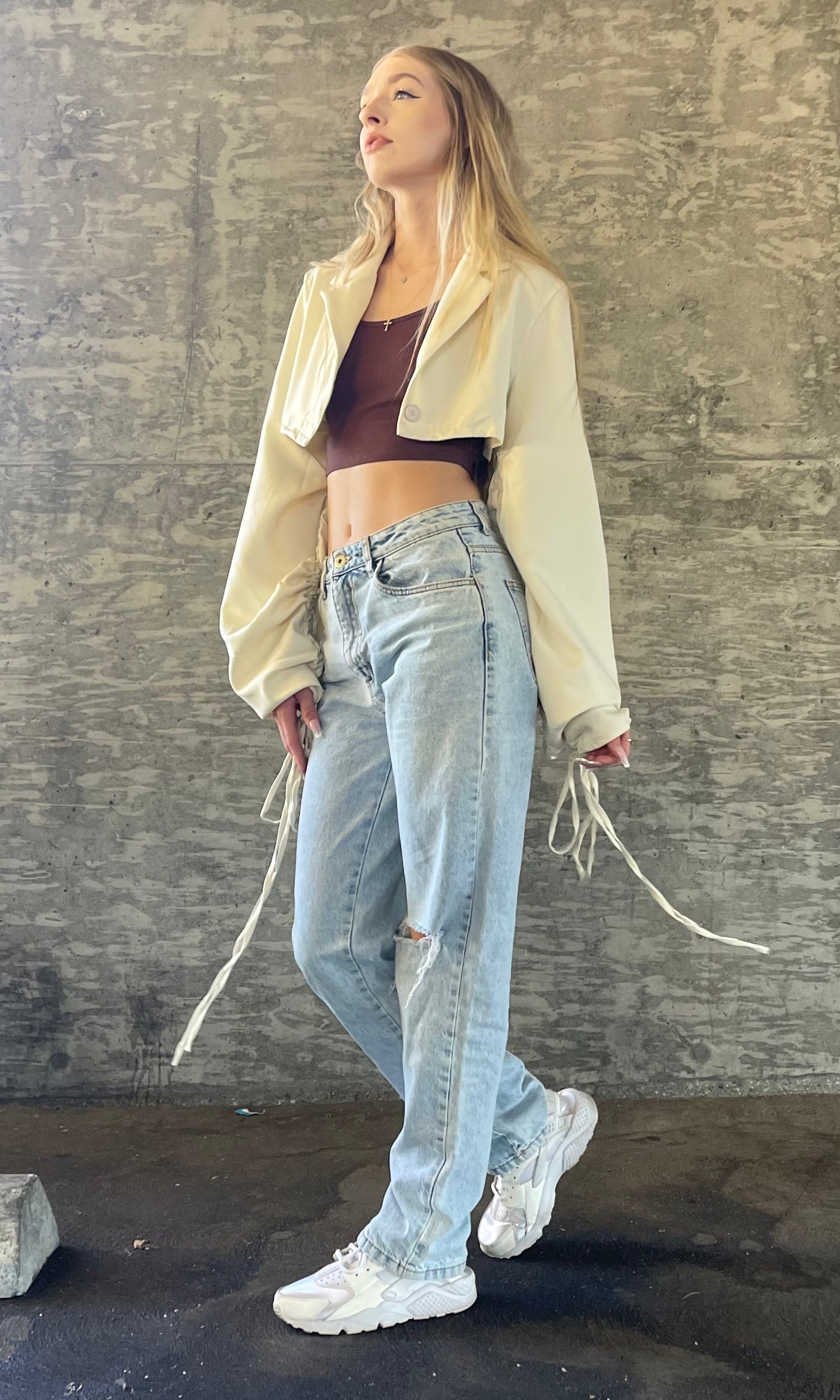 Tinashe Cropped Blazer