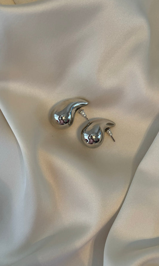 Silver Teardrop Earring